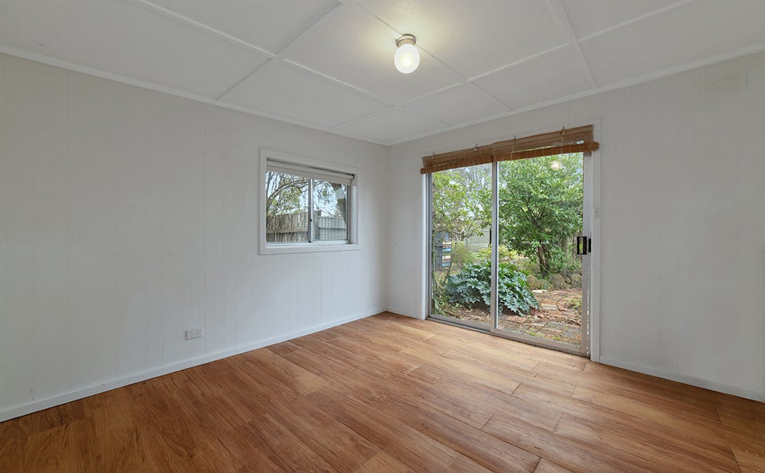 104 Martin Street, Dunkeld, VIC, 3294 - Image 10