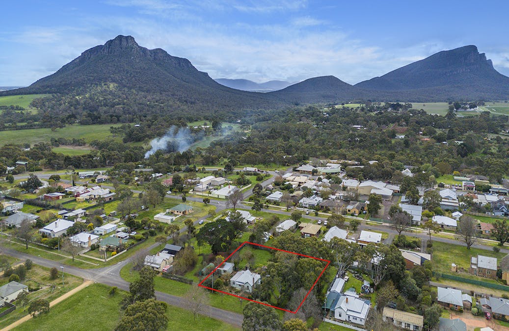 104 Martin Street, Dunkeld, VIC, 3294 - Image 16