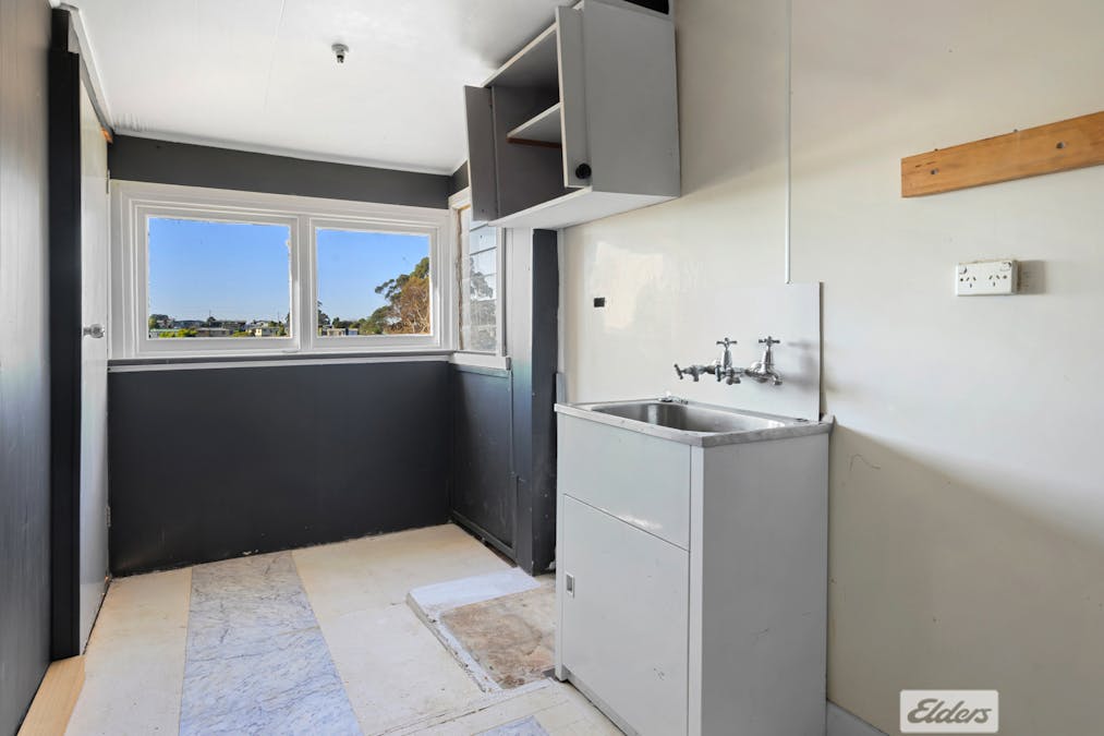 75 Oonah Street, Shorewell Park, TAS, 7320 - Image 12