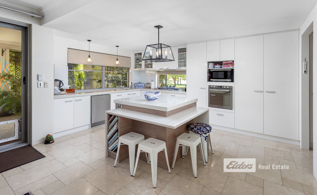 758 Southern Estuary Road, Lake Clifton, WA, 6215 - Image 3