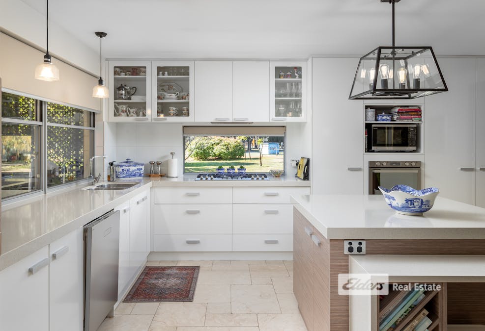 758 Southern Estuary Road, Lake Clifton, WA, 6215 - Image 2