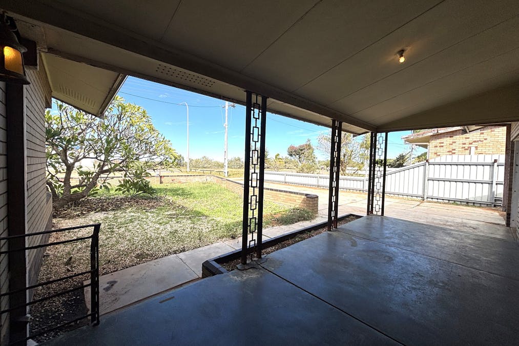 299 Robinson Street, East Carnarvon, WA, 6701 - Image 11