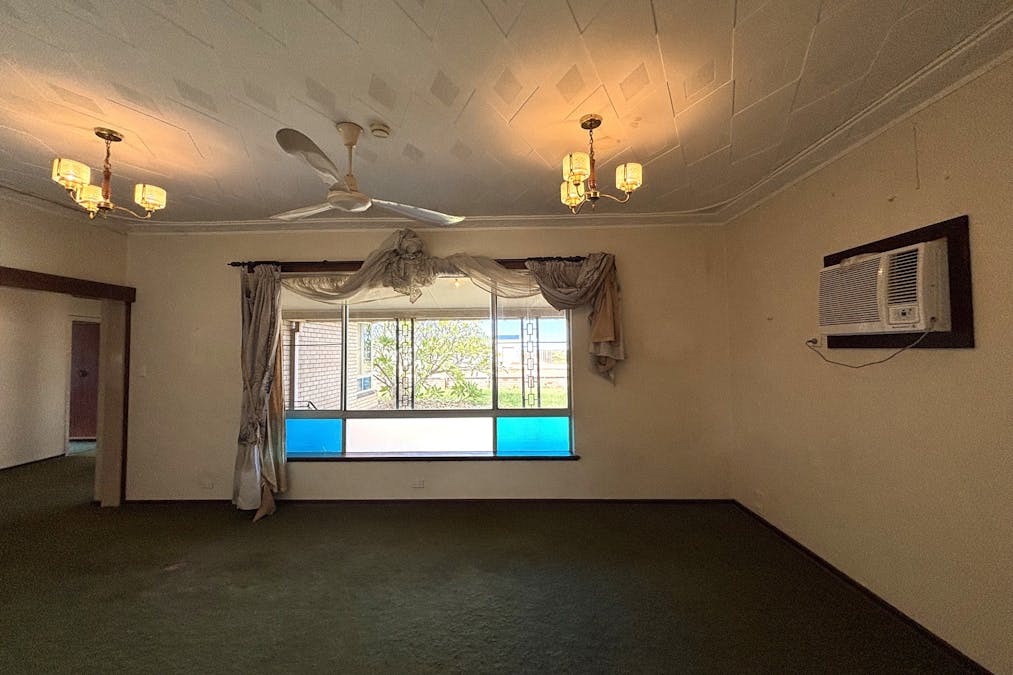 299 Robinson Street, East Carnarvon, WA, 6701 - Image 12