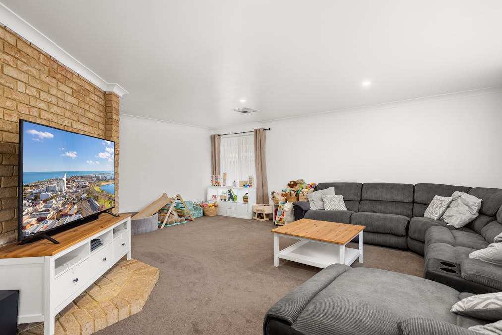 29 Julia Drive, South Bunbury, WA, 6230 - Image 5