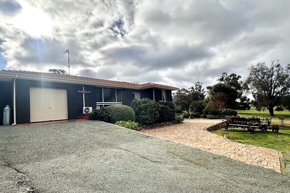 517 Yilliminning Road, Narrogin Valley, WA, 6312 - Image 31