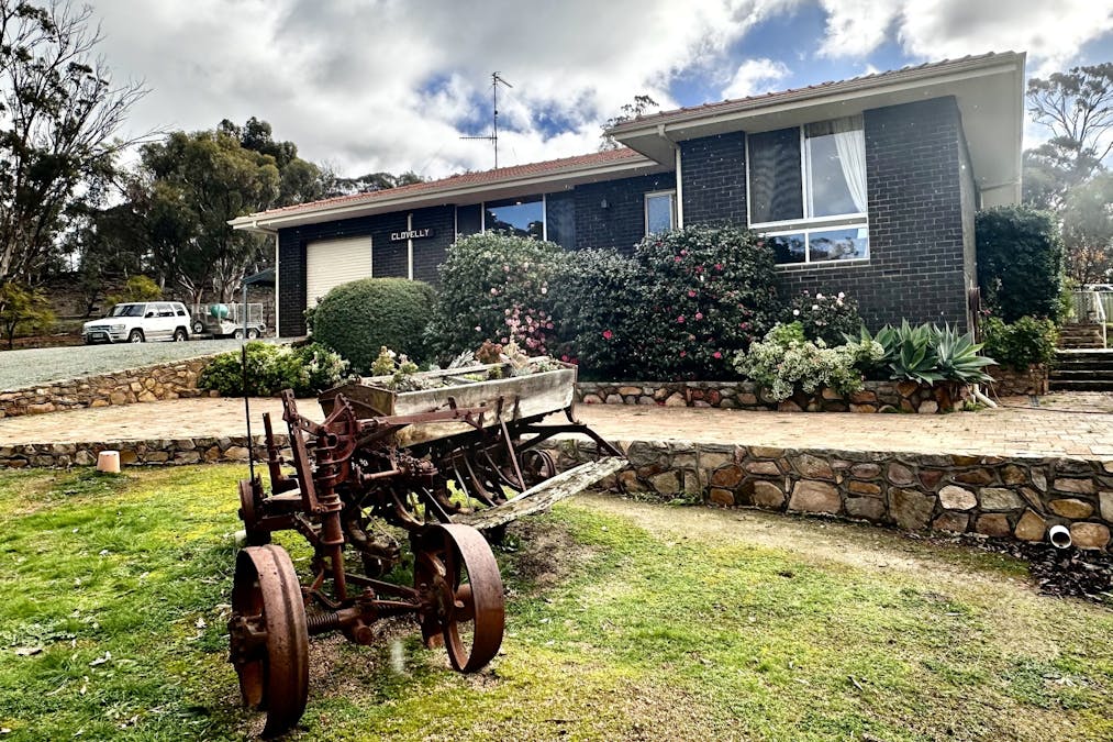 517 Yilliminning Road, Narrogin Valley, WA, 6312 - Image 1