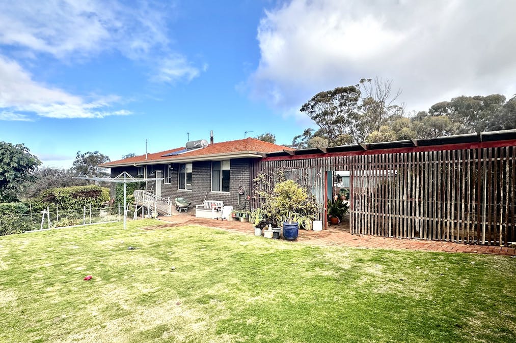 517 Yilliminning Road, Narrogin Valley, WA, 6312 - Image 13