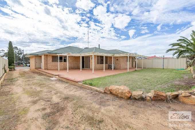 9 Great Southern Highway, Beverley, WA, 6304 - Image 2