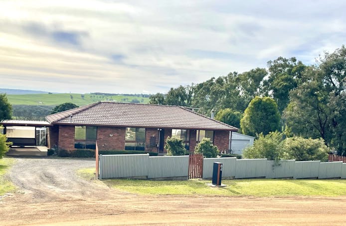 84 Mt Gambier Road, Casterton, VIC, 3311 - Image 1