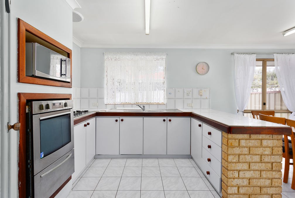 42 Armanta Drive, Carey Park, WA, 6230 - Image 5