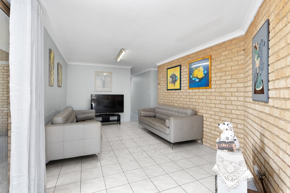 42 Armanta Drive, Carey Park, WA, 6230 - Image 8