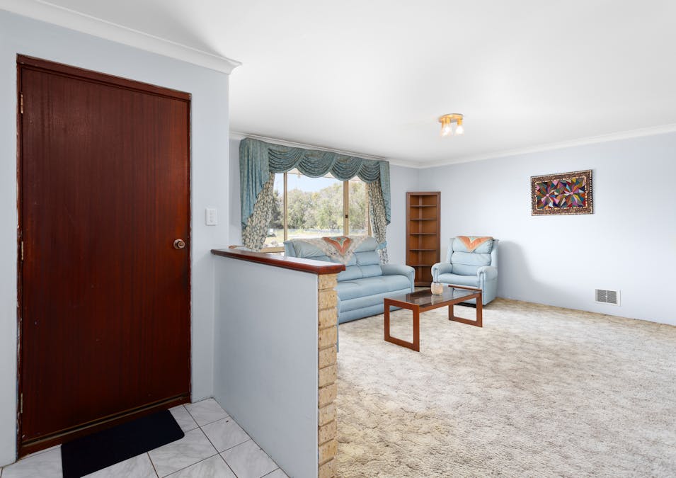 42 Armanta Drive, Carey Park, WA, 6230 - Image 10