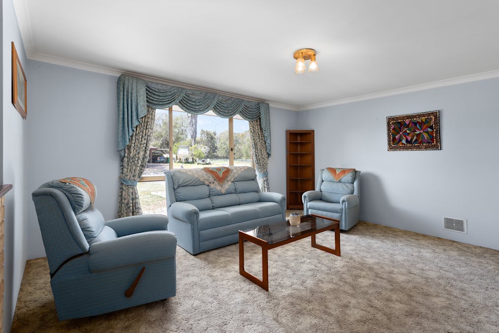 42 Armanta Drive, Carey Park, WA, 6230 - Image 11