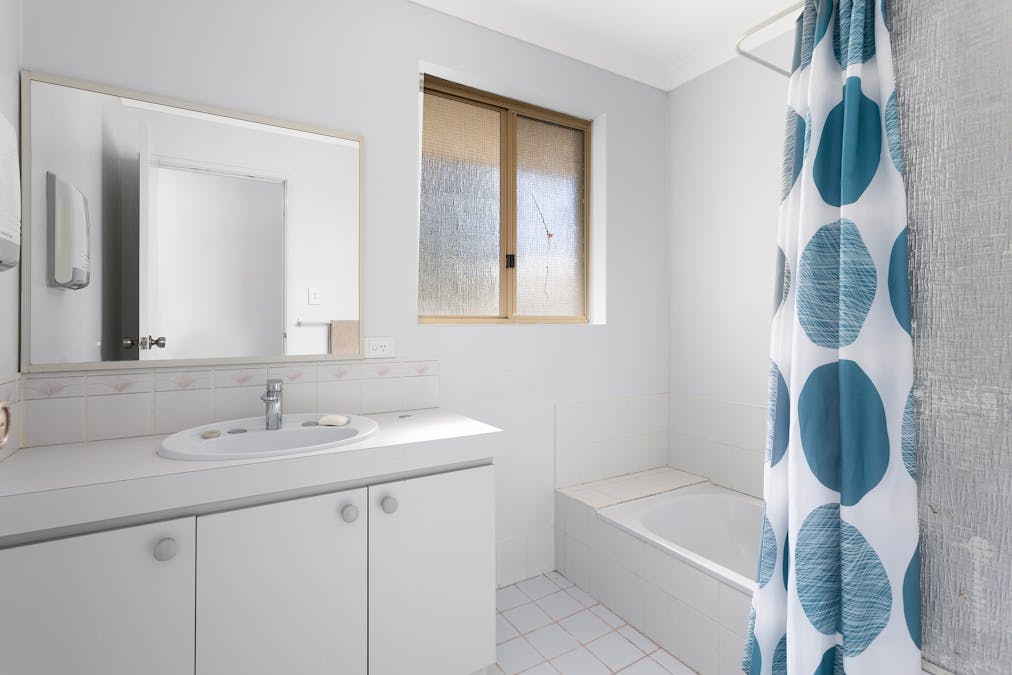 42 Armanta Drive, Carey Park, WA, 6230 - Image 14