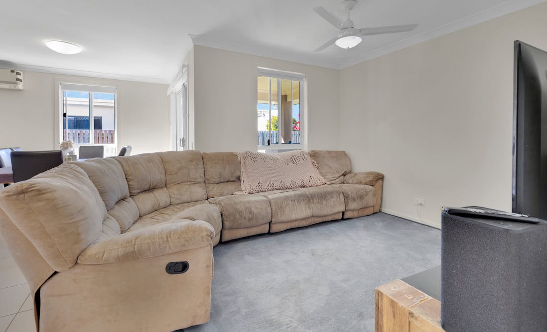 22 Emperor Boulevard, Burdell, QLD, 4818 - Image 15