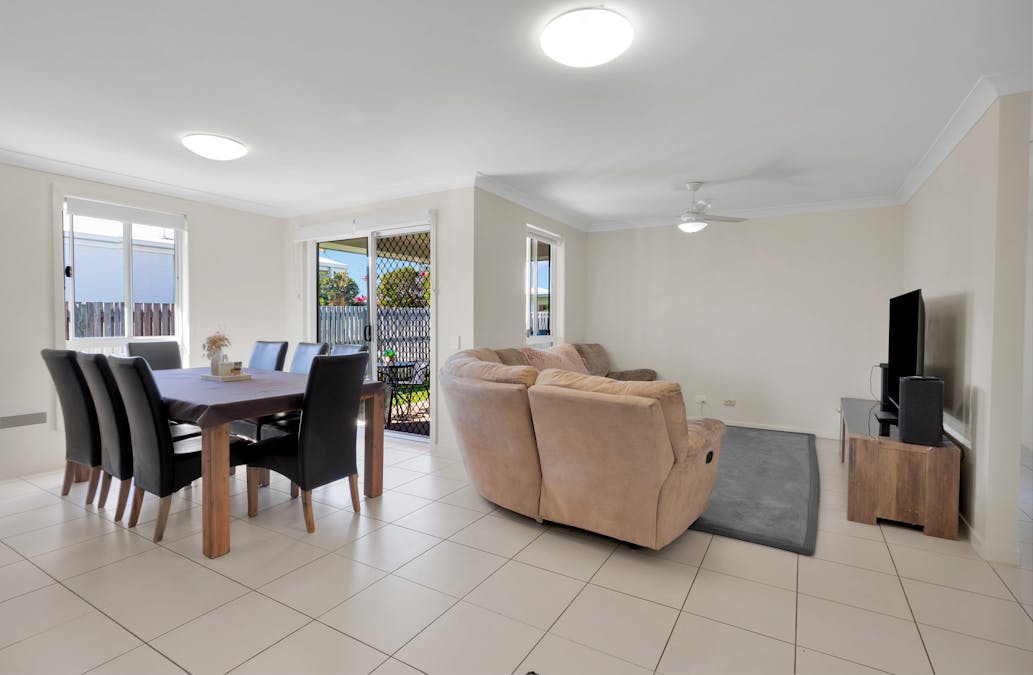 22 Emperor Boulevard, Burdell, QLD, 4818 - Image 12