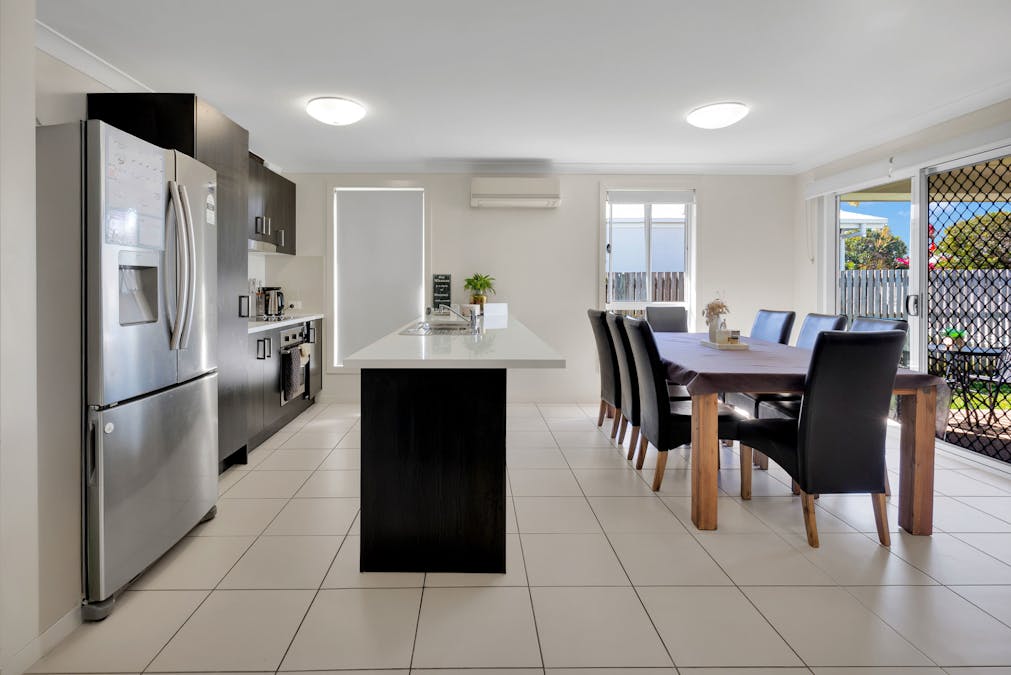 22 Emperor Boulevard, Burdell, QLD, 4818 - Image 8