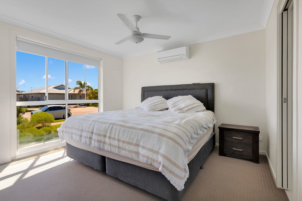 22 Emperor Boulevard, Burdell, QLD, 4818 - Image 4