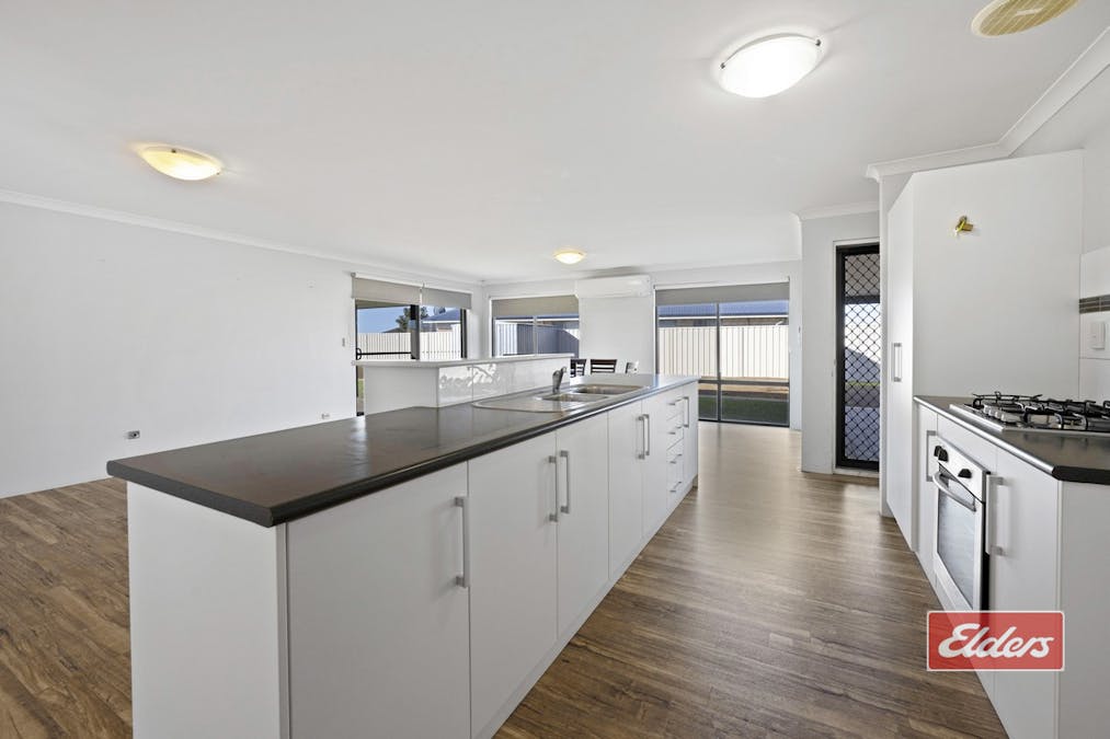 73 Columbus Boulevard, Wandina, WA, 6530 - Image 4