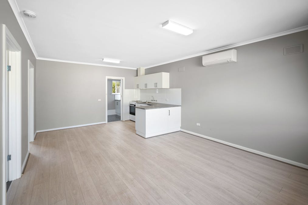 1/14 Pick Avenue, Mount Gambier, SA, 5290 - Image 2