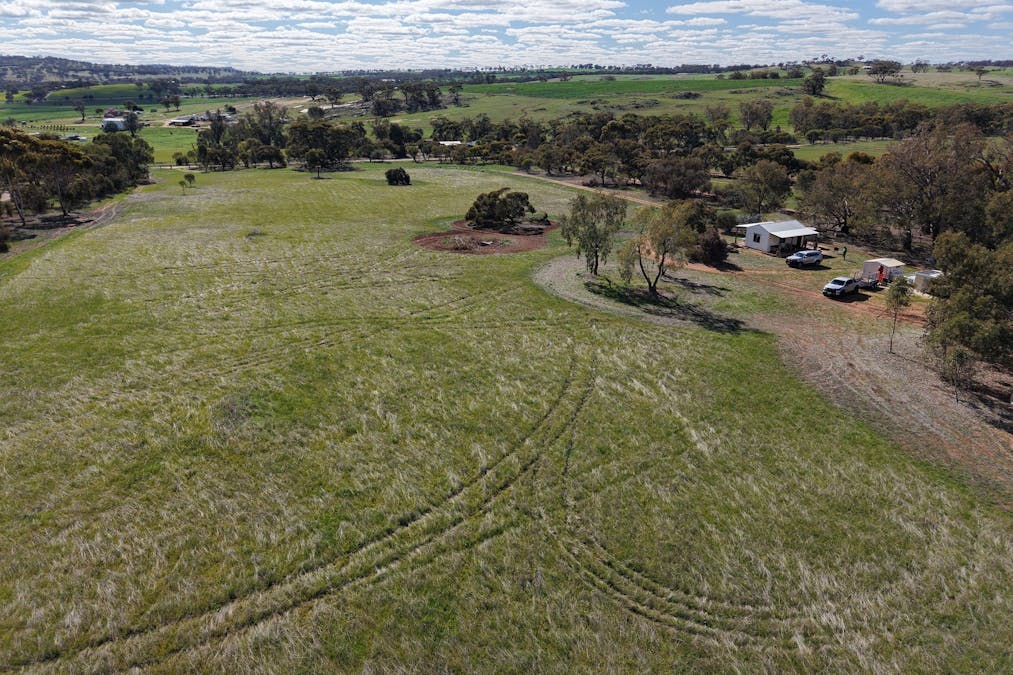 28  Springs Road, York, WA, 6302 - Image 14