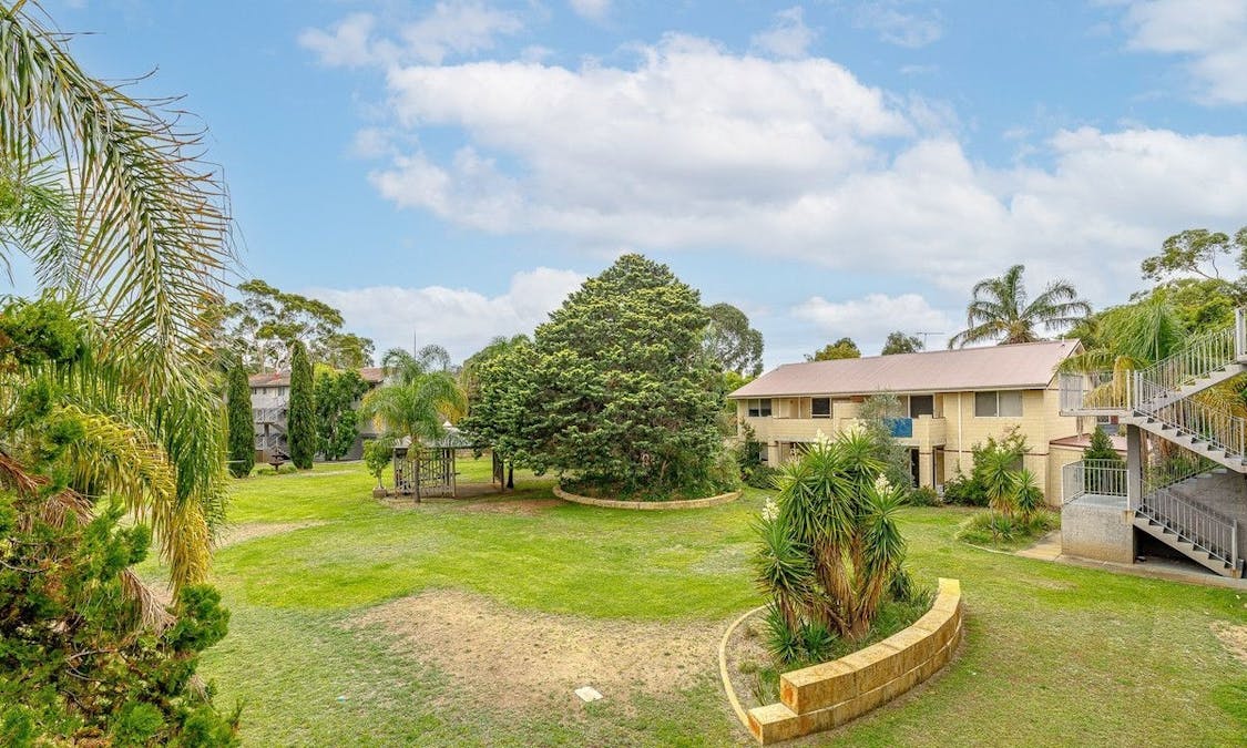 22/40 Reynolds Way, Withers, WA, 6230 - Image 2