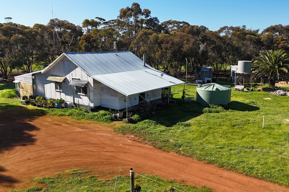44 Reilly Street, Broomehill Village, WA, 6318 - Image 6