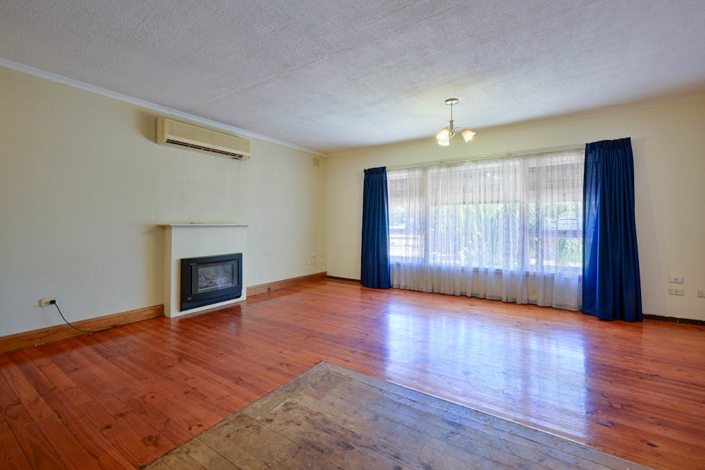 110 Flinders Avenue, Whyalla Stuart, SA, 5608 - Image 6