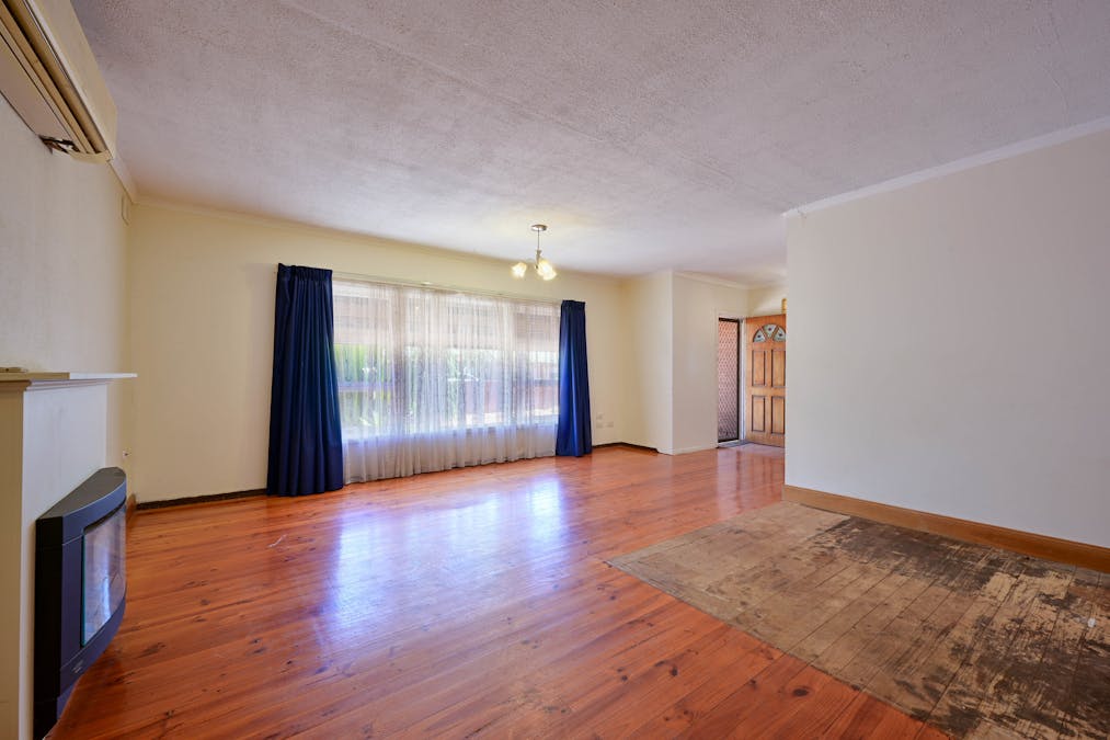 110 Flinders Avenue, Whyalla Stuart, SA, 5608 - Image 7