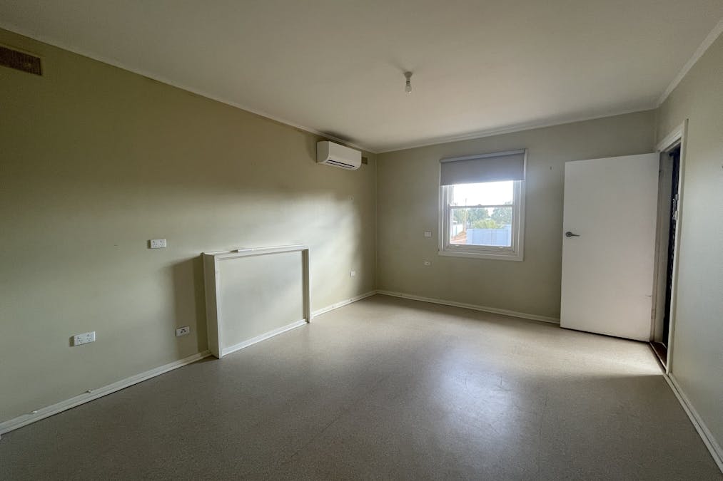 12 Whittard Street, Whyalla Norrie, SA, 5608 - Image 2