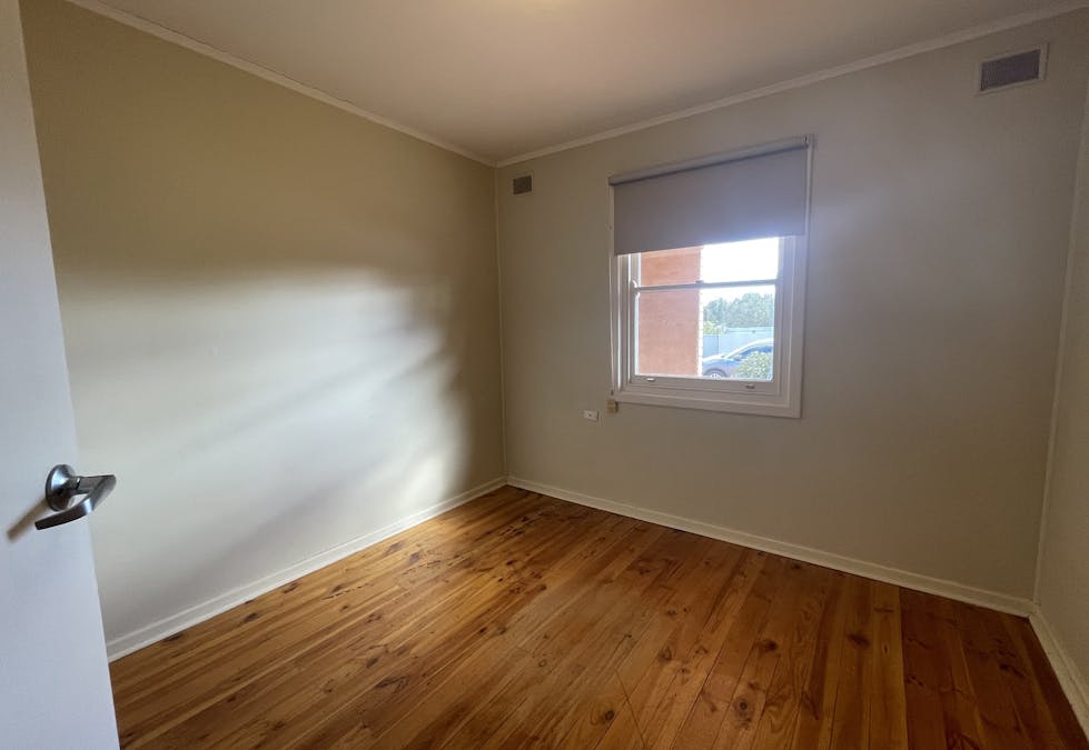 12 Whittard Street, Whyalla Norrie, SA, 5608 - Image 5