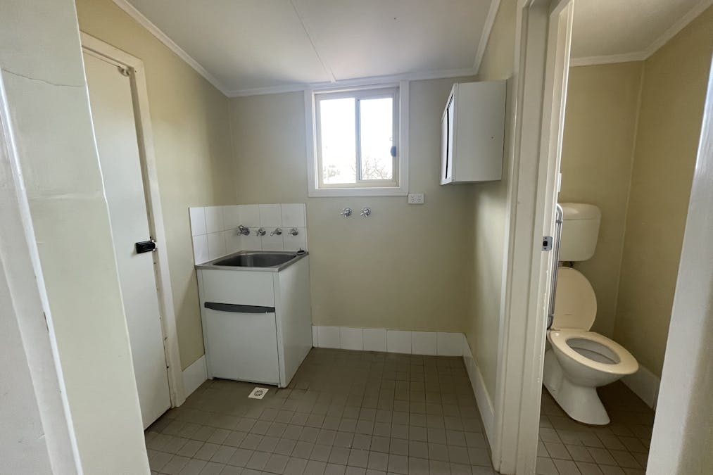 12 Whittard Street, Whyalla Norrie, SA, 5608 - Image 8