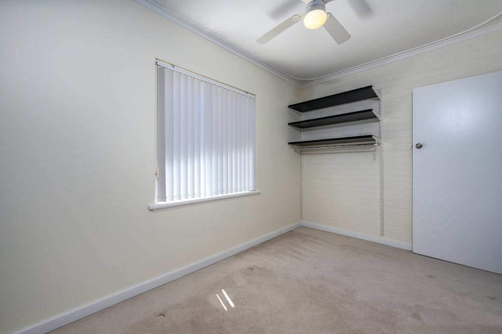 10 Lake Street, Rockingham, WA, 6168 - Image 18