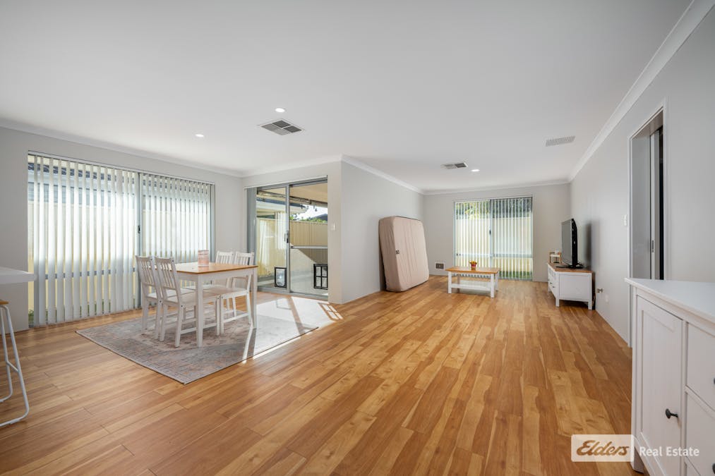 8/23 Bampton Way, Warnbro, WA, 6169 - Image 4