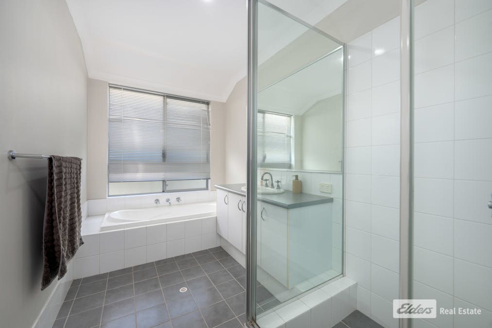 8/23 Bampton Way, Warnbro, WA, 6169 - Image 11