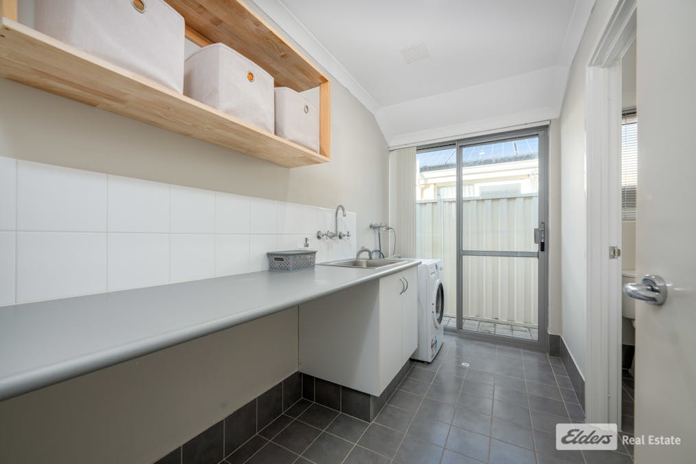 8/23 Bampton Way, Warnbro, WA, 6169 - Image 12