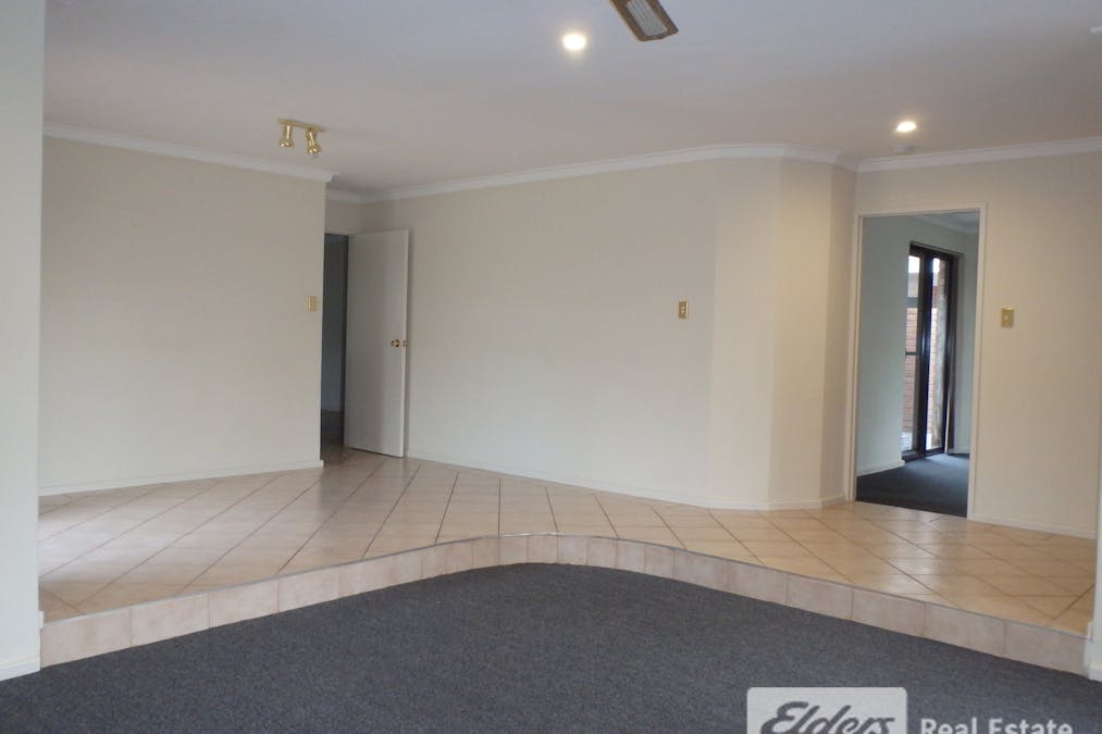 9 Townsend Road, Rockingham, WA, 6168 - Image 8