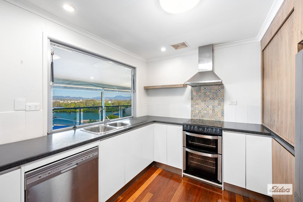 19 Auckland Street, Gladstone Central, QLD, 4680 - Image 8