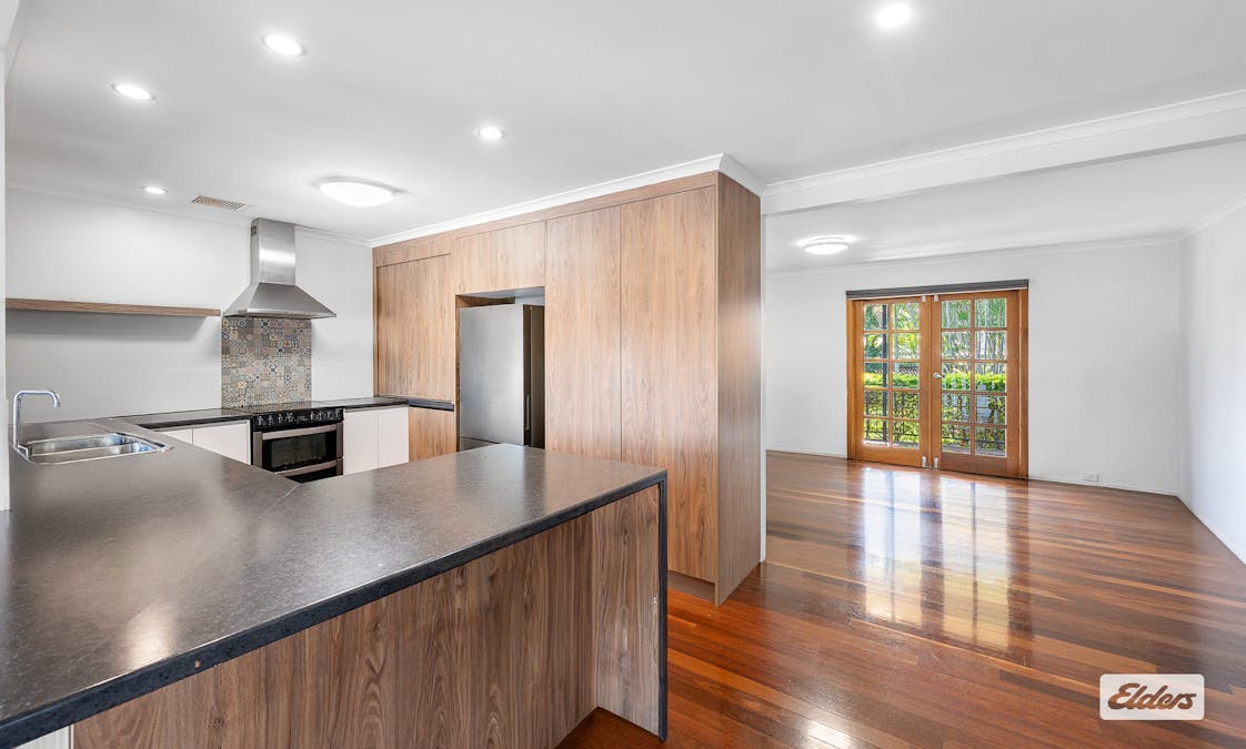 19 Auckland Street, Gladstone Central, QLD, 4680 - Image 7