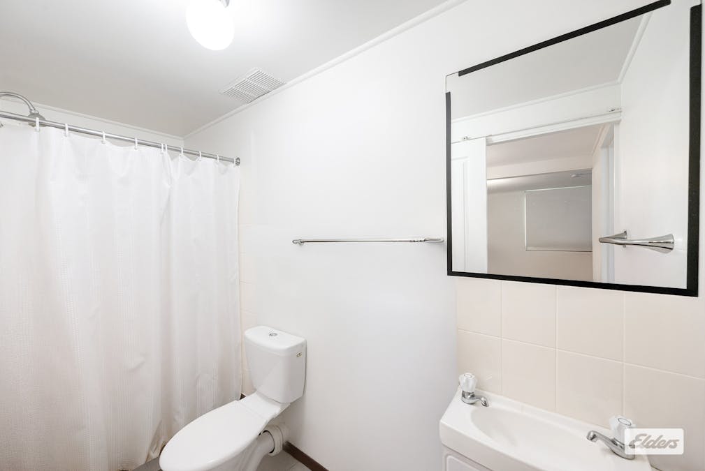 19 Auckland Street, Gladstone Central, QLD, 4680 - Image 23
