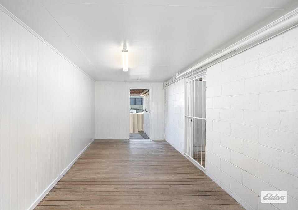 19 Auckland Street, Gladstone Central, QLD, 4680 - Image 24