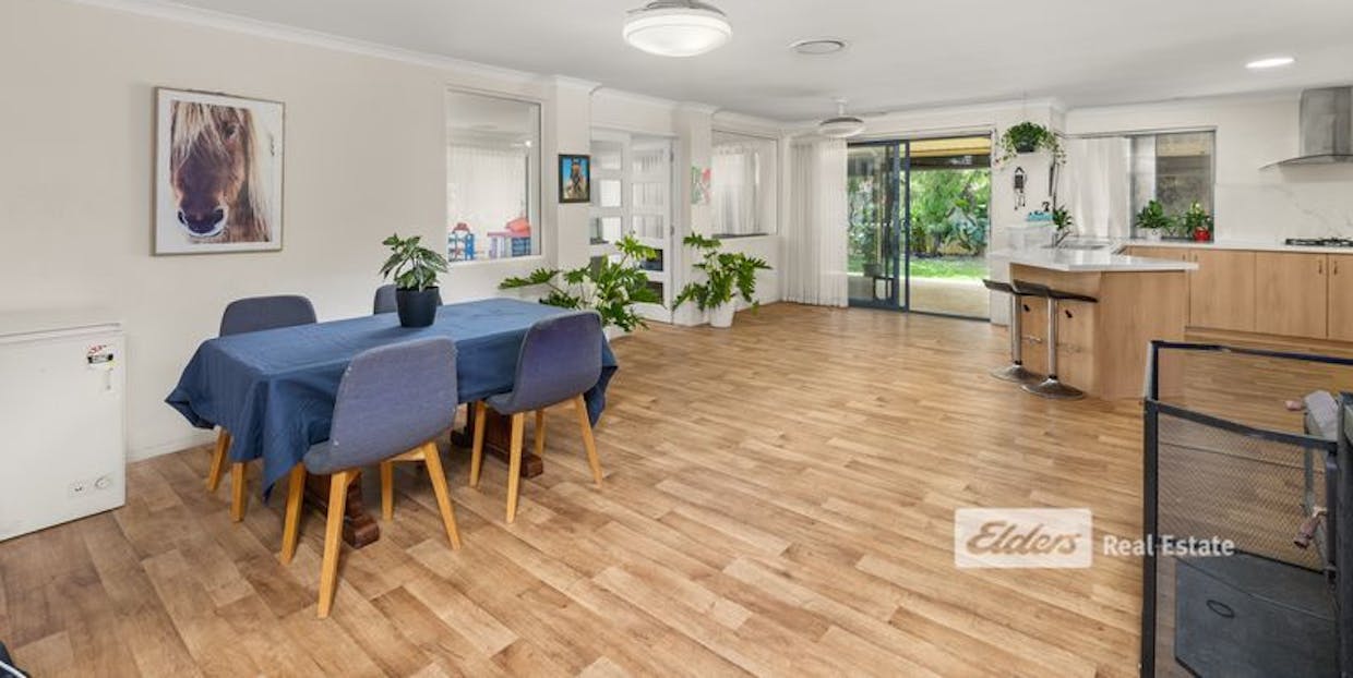 26 The Boulevard , Australind, WA, 6233 - Image 17