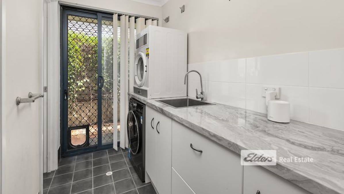 26 The Boulevard , Australind, WA, 6233 - Image 13