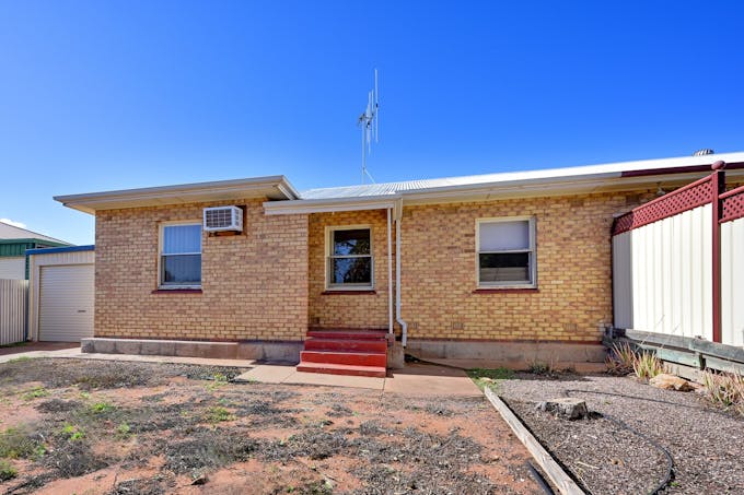 10 Oldridge Street, Whyalla Norrie, SA, 5608 - Image 1