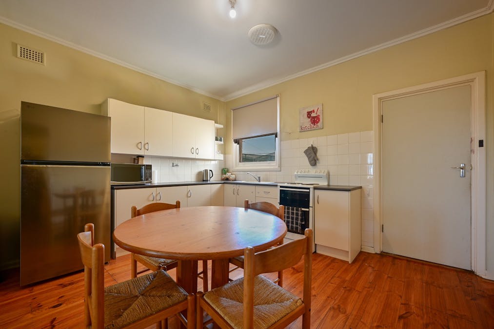 10 Oldridge Street, Whyalla Norrie, SA, 5608 - Image 5