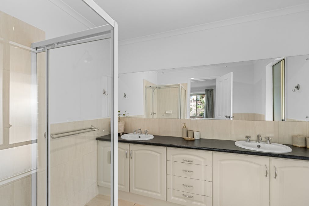 8 Hayward Street, Armagh, SA, 5453 - Image 19