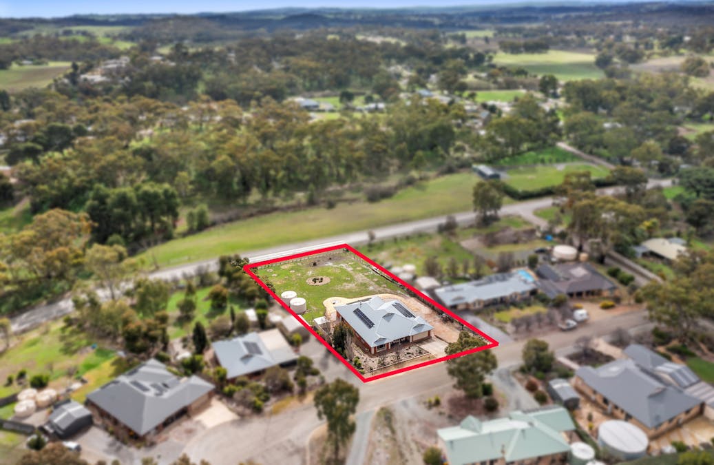 8 Hayward Street, Armagh, SA, 5453 - Image 2
