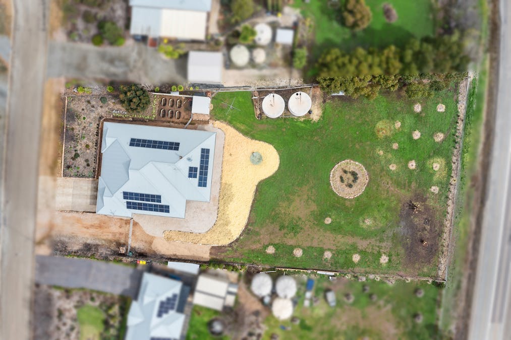 8 Hayward Street, Armagh, SA, 5453 - Image 27