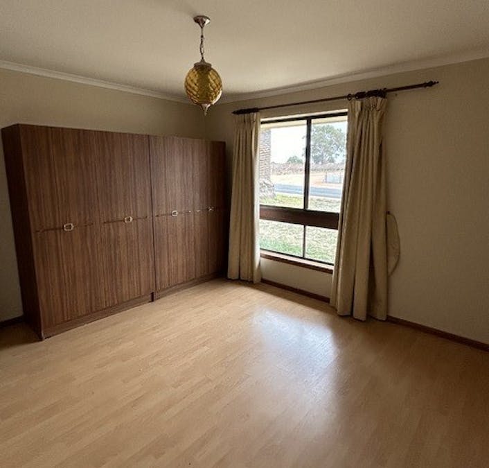 549 Tarcoola Street, Renmark West, SA, 5341 - Image 7