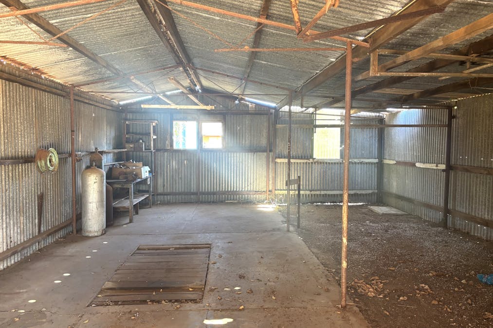 10 Orr Street, South Carnarvon, WA, 6701 - Image 18